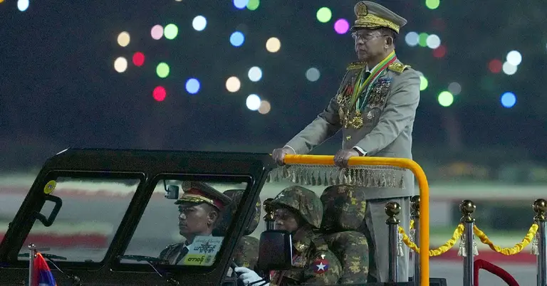 মিয়ানমারের জান্তার নেতা মিন অং হ্লাইং